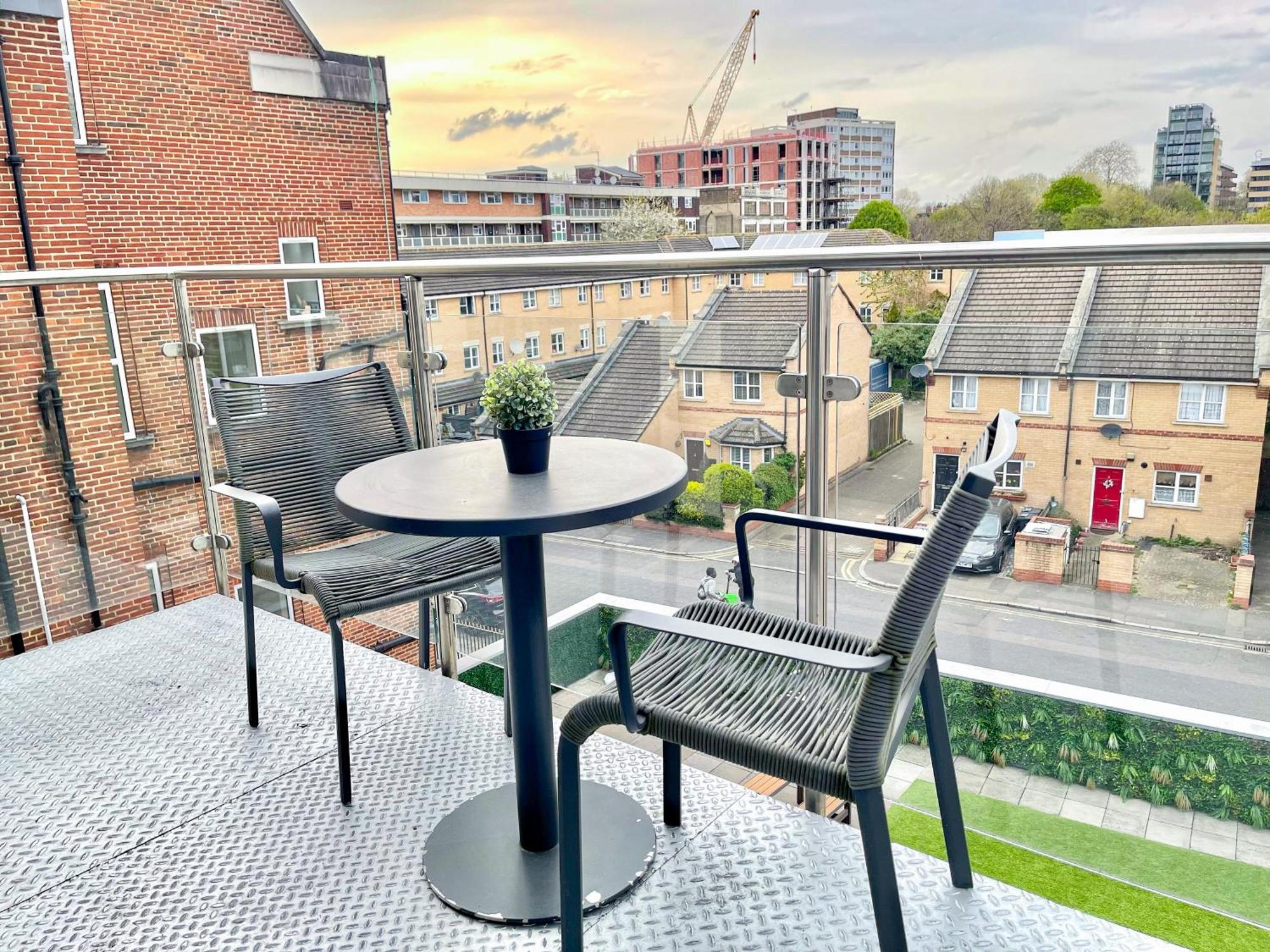 Contemporary Apartments With Private Terraces In Shoreditch, Hoxton, Islington ロンドン エクステリア 写真