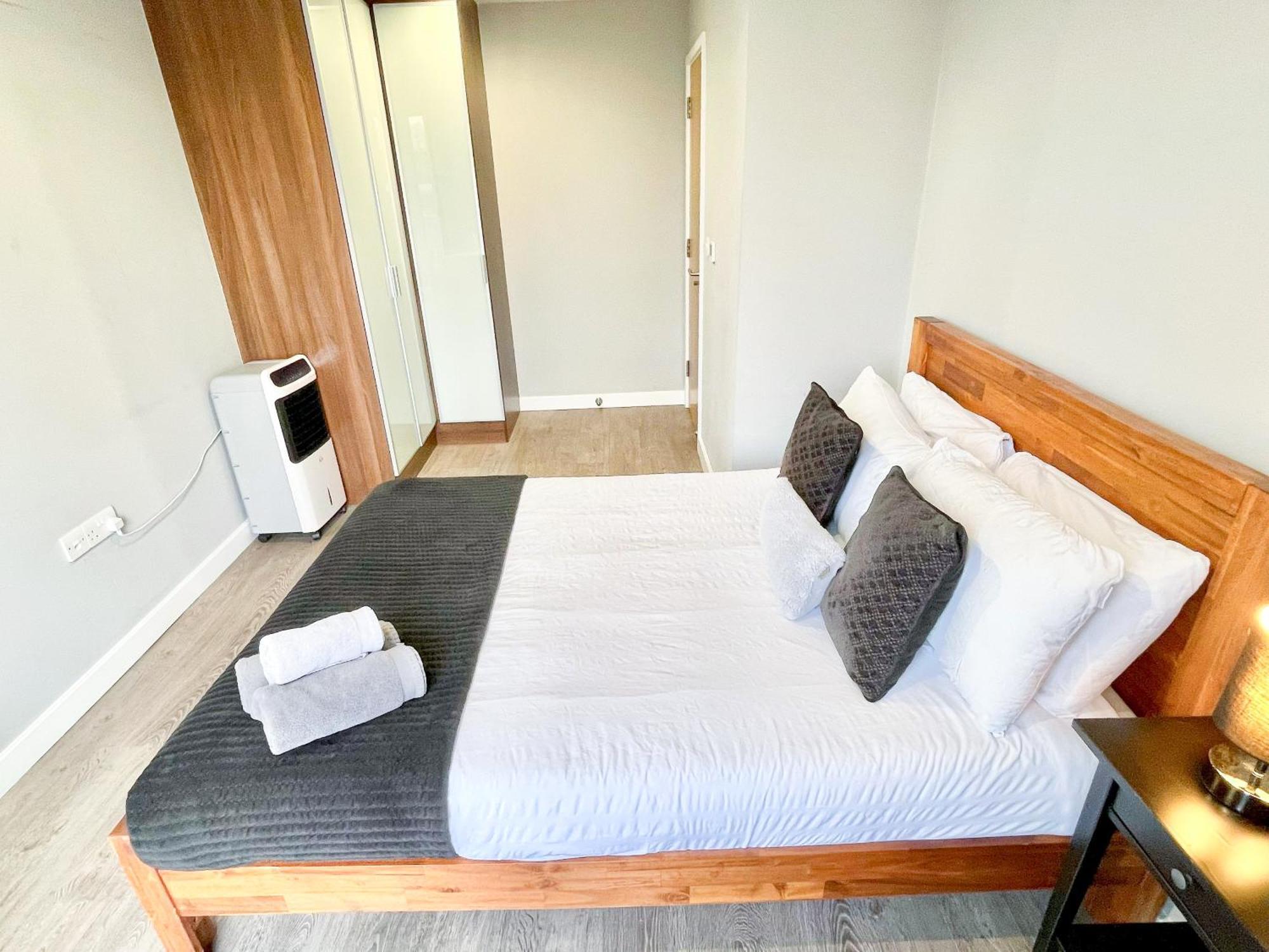 Contemporary Apartments With Private Terraces In Shoreditch, Hoxton, Islington ロンドン エクステリア 写真